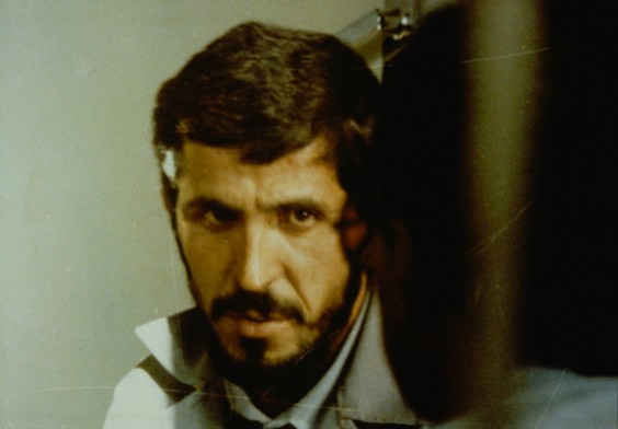 Aus Persektive des Filmliebhabers das vielleicht anspielungsreichste Meisterwerk von Abbas Kiarostami: Close-up (1990)